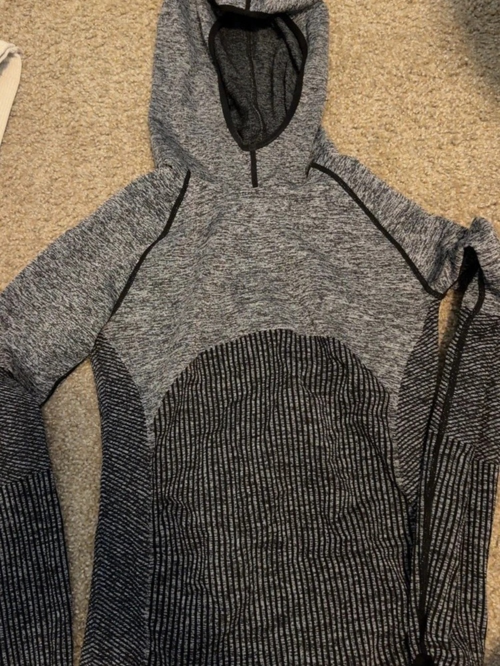 Lululemon Think Fast Hoodie Gray & Black